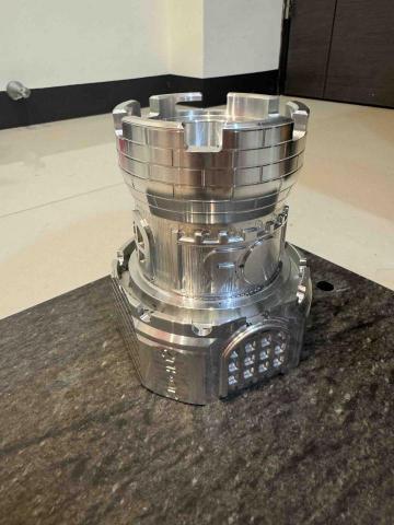 提供cnc服務的專家盧士玄