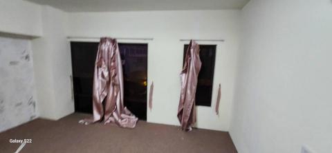 你為什麼不問問神奇海螺呢 - 苗栗縣竹南鎮，社區：La More，乳膠漆+壁紙清除+清運+局部批土，施工中