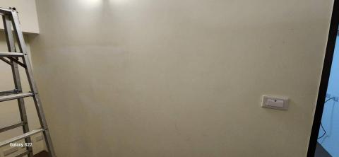 你為什麼不問問神奇海螺呢 - 苗栗縣竹南鎮，社區：La More，乳膠漆+壁紙清除+清運+局部批土，施工中