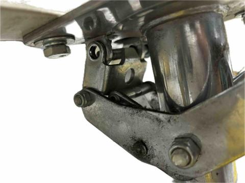 Ljebaw - 踏板無法升降