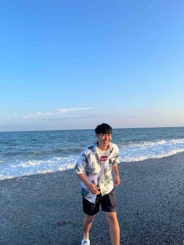 提供應徵服務的專家何凱傑