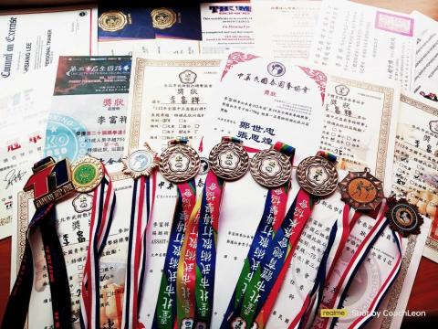 Coachleon  - 私人健身證照*8 多項武術類冠軍