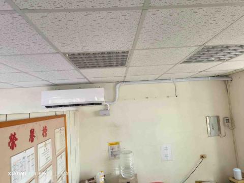 鄧楷錡 - 華菱冷氣室內機+排水器安裝（明管施作）