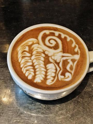 張耀翔 - 咖啡拉花：山羊