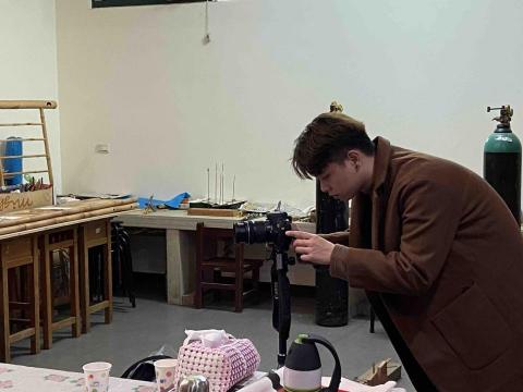 提供美髮剪刀ptt服務的專家王昭元