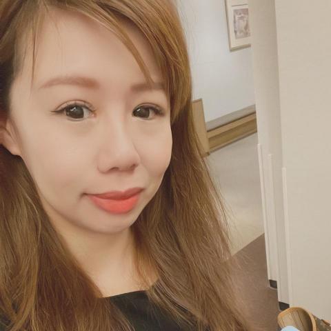 提供型鋼服務的專家方思思