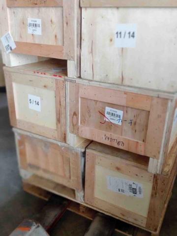 家恩快遞物流 - 協助業者拆箱