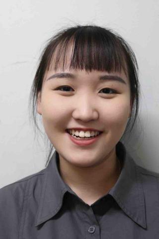 提供220服務的專家Cindy