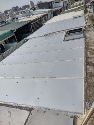 元順金屬企業股份有限公司 - 居家-採光罩白鐵板翻修(龍善二街)