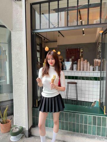 提供雨棚架服務的專家江雨諠