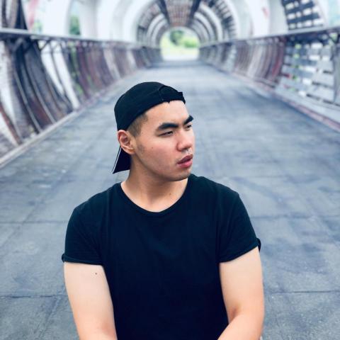 提供知識管理架構服務的專家JONAS