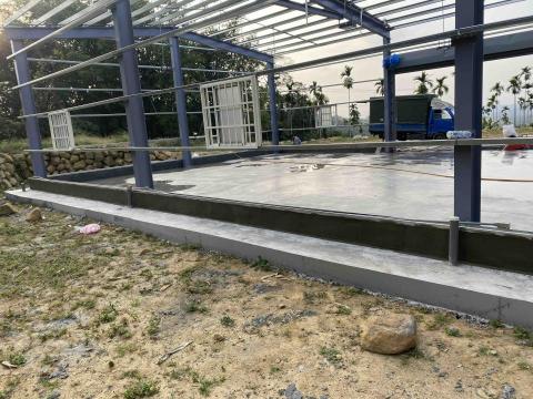 開心農業社 - 南投中寮鐵皮倉庫地面灌漿工程