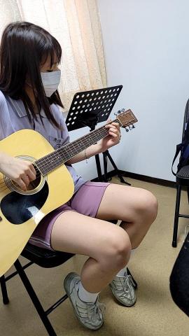 豐奇Archie老師 - 木吉他學生