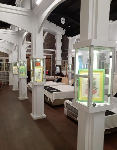 吳瑪琦 - 與廠商合作的畫展實況照