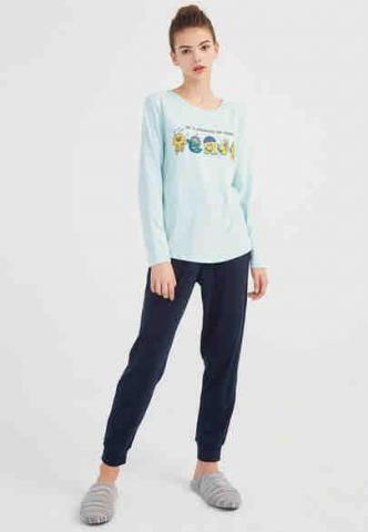 13 - 睡衣上身照