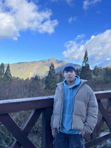 提供分析化學考古題解答服務的專家陳炤寧