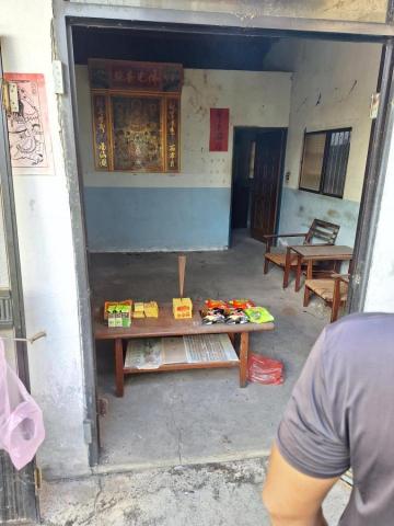 優迅拆運工程 - 後棟施工前拜拜 優迅拆運工程 - 後棟施工前拜拜