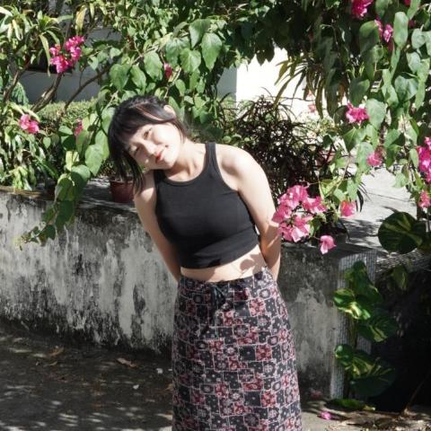 提供今日職棒服務的專家鍾佳彣