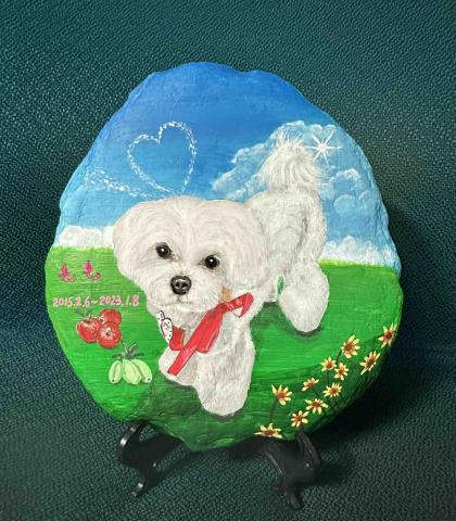 畫布、石頭彩繪(寵物、人物肖像似顏繪) - 石彩有療癒人心，極具紀念、收藏價值。(定價$1,500)