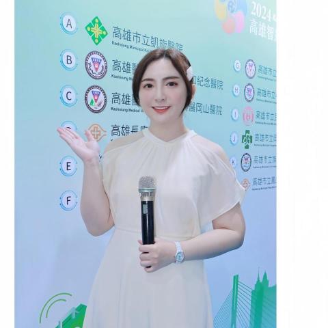 Sophy若妘|中英台三語&活動婚禮主持人 - 