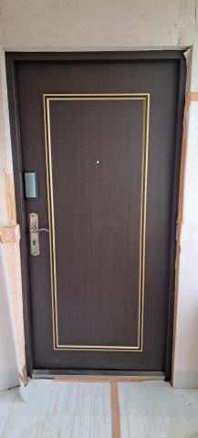 固美室內裝修 - 大門貼膜