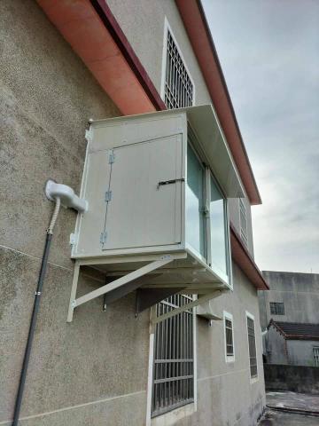 德昌鋼鋁 - 冷氣窗