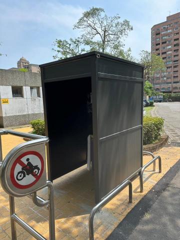 元順金屬企業股份有限公司 - 停車場統包工程-鋁製票亭製作