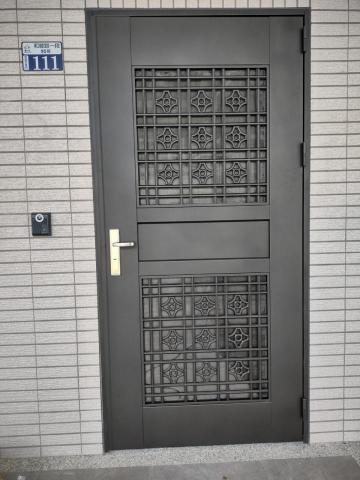 元順金屬企業股份有限公司 - 居家-大門（白鐵烤漆）