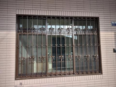 元順金屬企業股份有限公司 - 居家-鍛造窗（鍍鋅）