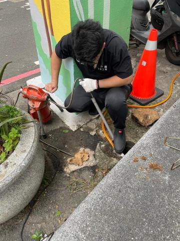 《速達通》水管包通\馬桶包通\各式水管堵塞 - 