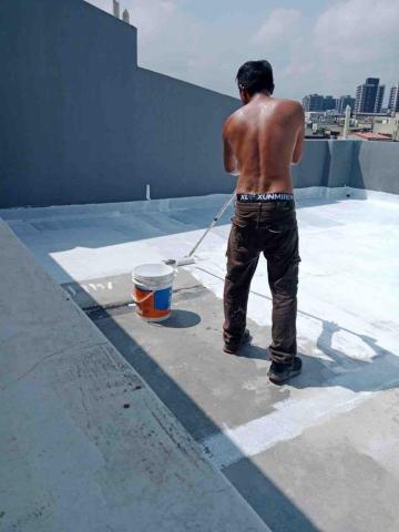 鴻銓工程有限公司 - 隔熱漆，保護防水成有效降溫