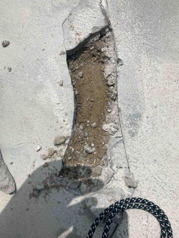 鴻銓工程有限公司 - 切割，打石