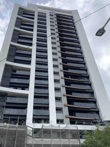 弘元裝潢有限公司 - 大樓欄杆玻璃