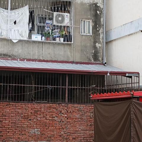 霖彬屋簷鋼鐵工程行 -  霖彬屋簷鋼鐵工程行 -