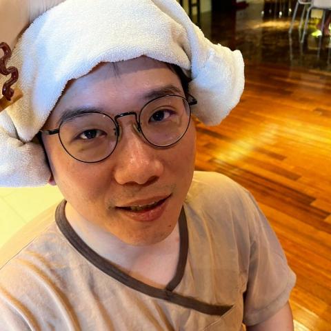 Tzrae Hsieh Tzrae Hsieh