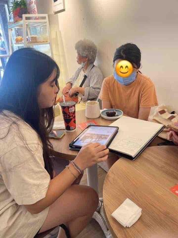 H&yuml;y - 升學管道的講解以及素描示範