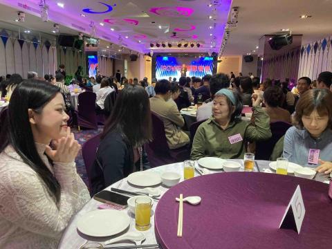 劉真里 - 大型餐會工作人員