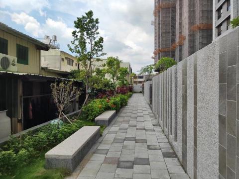 台南園藝行 - 灌木修剪