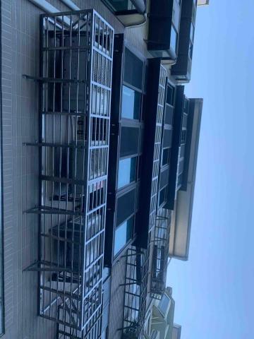 成嘉鐵工 - 冷氣鐵籠