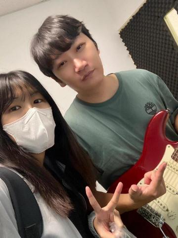 豐奇Archie老師 - 善良溫和女大學生