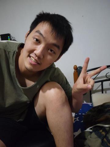 豐奇Archie老師 - 學習多年學生家裡