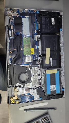 白夜工作室/電腦維修/電腦組裝/筆電買賣/筆電升級 - 筆電內部檢修