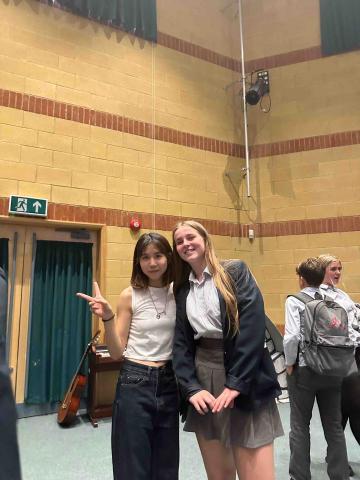 Elaine Hsu - 英國遊學與學伴的合照