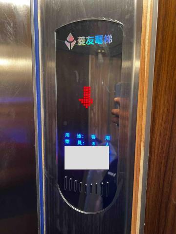 菱友電梯機電有限公司 - 車廂面板更新
