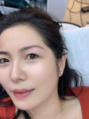 Wei - 女士顆粒線條眉