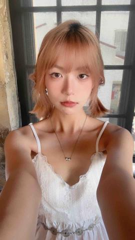 提供外語領隊服務的專家劉姵均