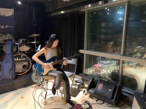 鄒汶彣｜問問 - 