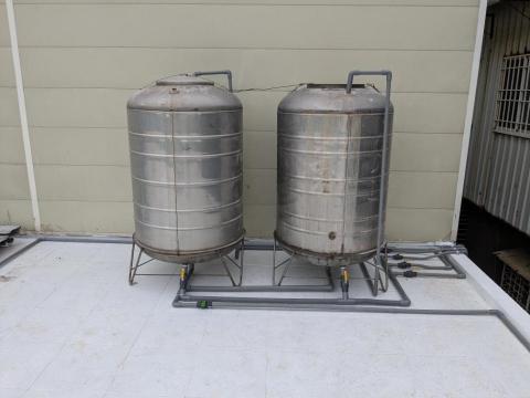 承家水電工程行 - 屋頂水塔配管施工完成