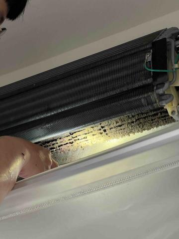 分離式冷氣清洗保養 - 清洗前