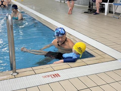 水上安全救生游泳移動教練 施紹雄 麥克叔叔 - 學生 水上安全救生游泳移動教練 施紹雄 麥克叔叔 - 學生